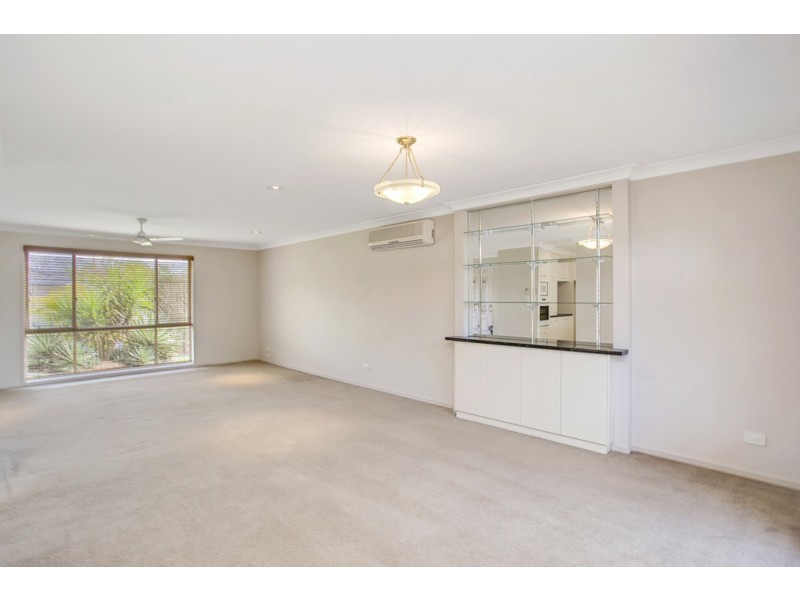 4 Conadilly Court, Carrara QLD 4211