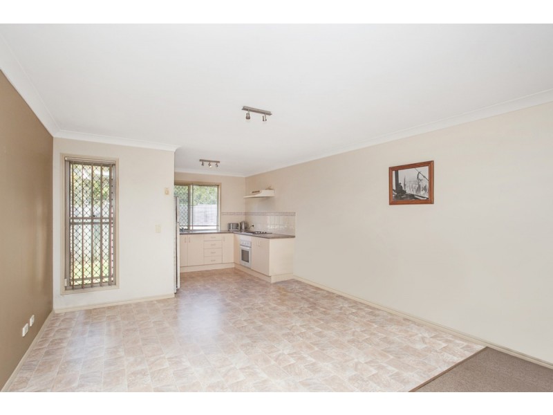 2/57 Rivergum Drive, Nerang QLD 4211