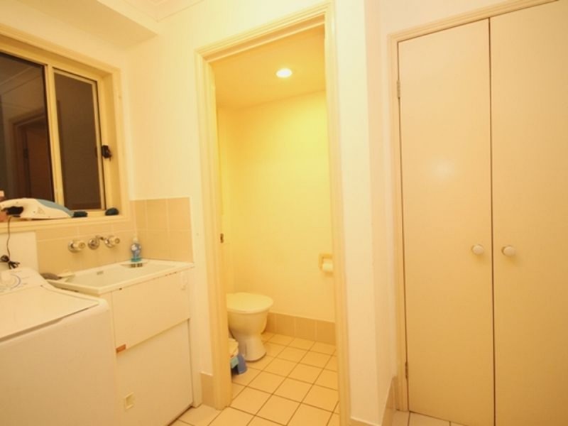 3/151 Pappas Way, Carrara QLD 4211