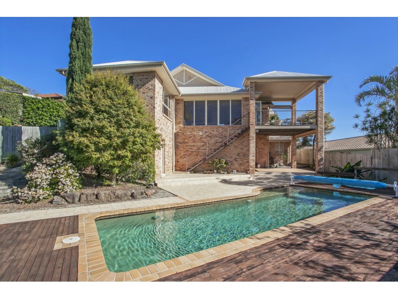 38 Woolmere Street, Carrara QLD 4211