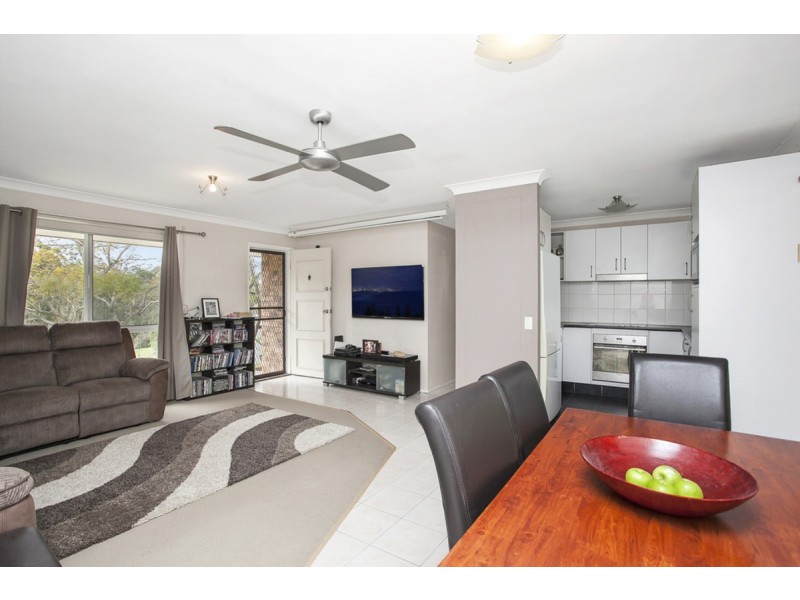 7 Buring Court, Highland Park QLD 4211