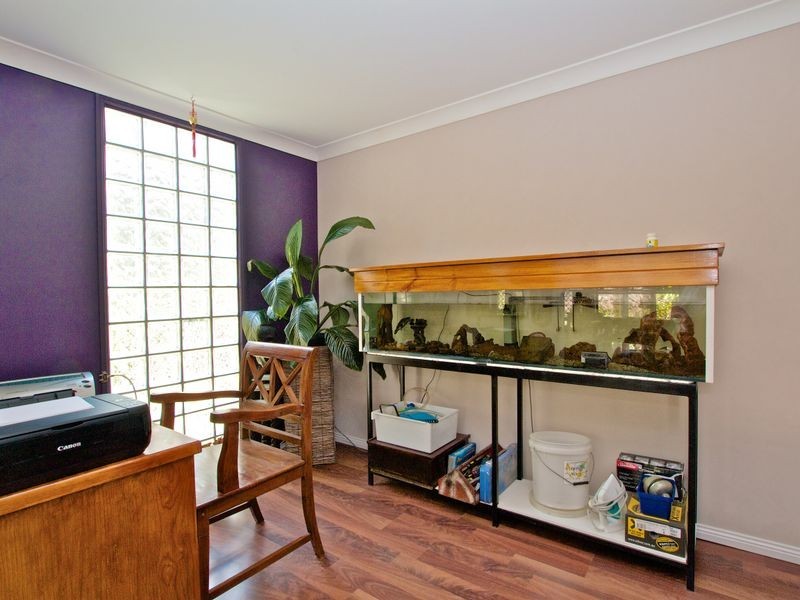 16 Jabiluka Drive, Highland Park QLD 4211