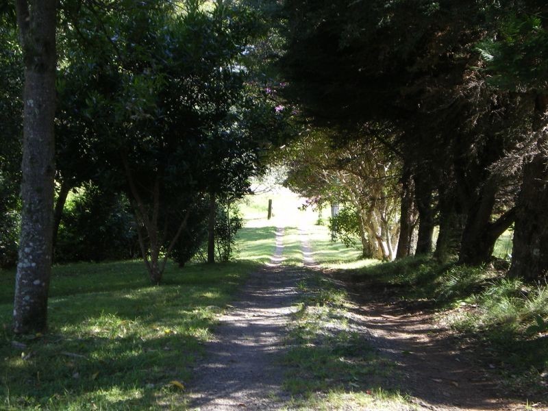 49 Akoonah Drive, Beechmont QLD 4211