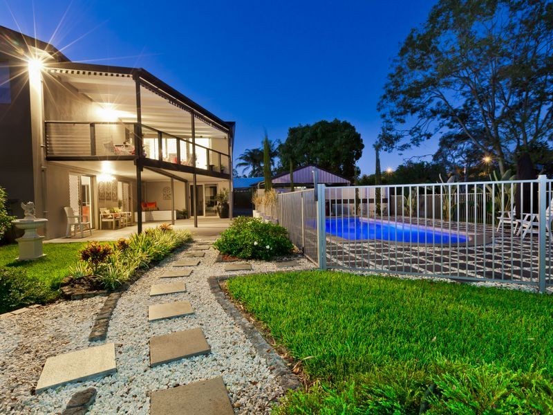 4 Winderadeen Court, Nerang QLD 4211