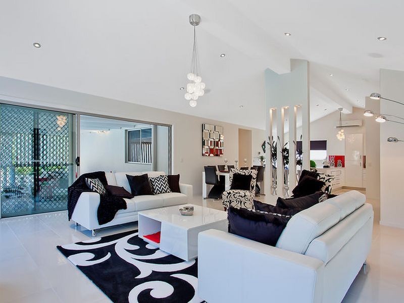 4 Winderadeen Court, Nerang QLD 4211