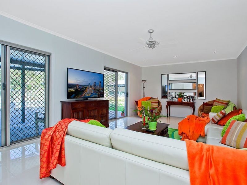 4 Winderadeen Court, Nerang QLD 4211