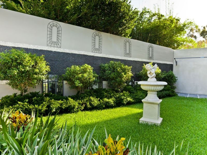 4 Winderadeen Court, Nerang QLD 4211