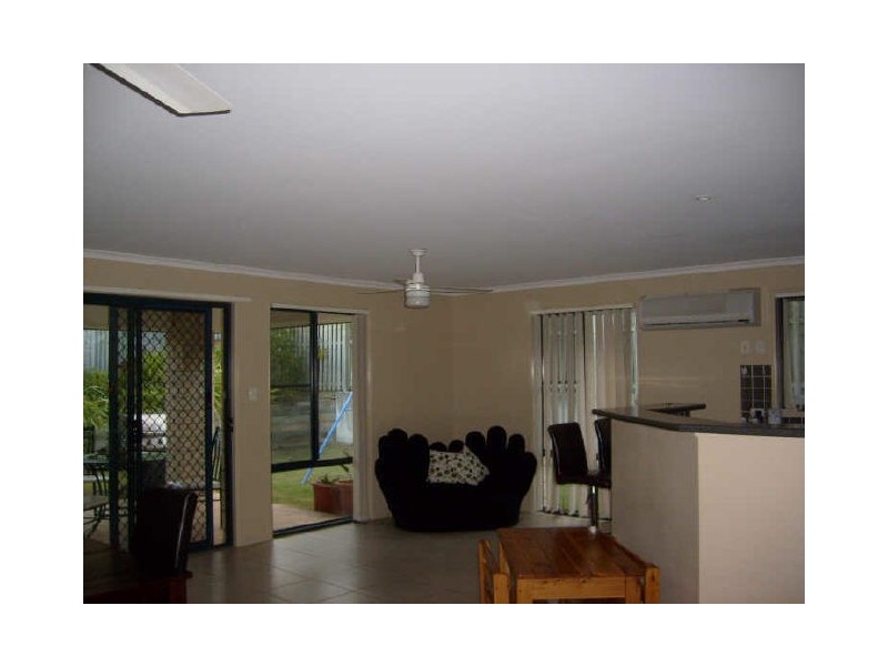 32 Kelsey Court, Highland Park QLD 4211