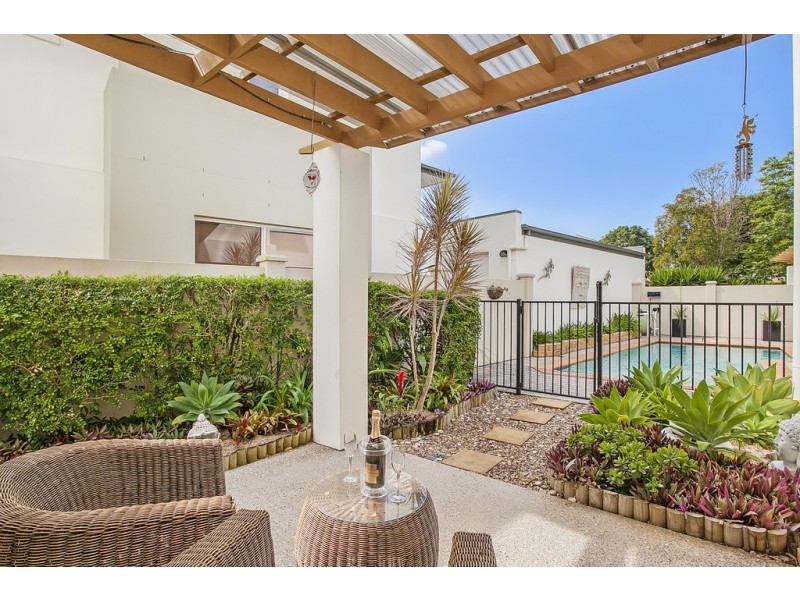 194 Easthill Drive, Robina QLD 4226