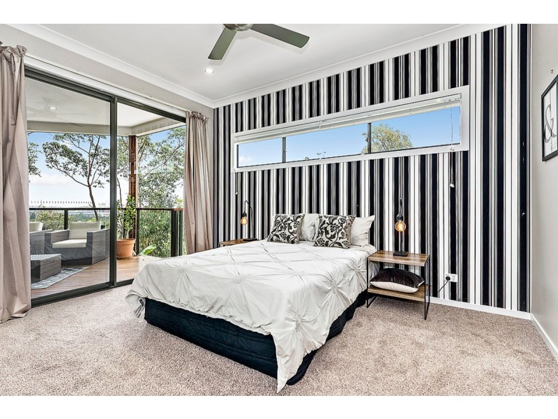 17 John Francis Drive, Carrara QLD 4211