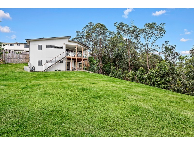 17 John Francis Drive, Carrara QLD 4211