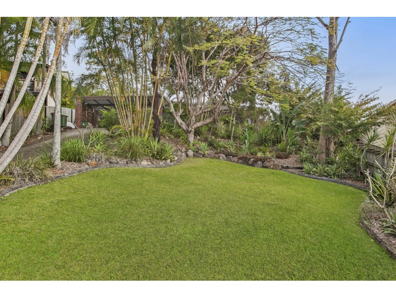 5 Aird Court, Highland Park QLD 4211