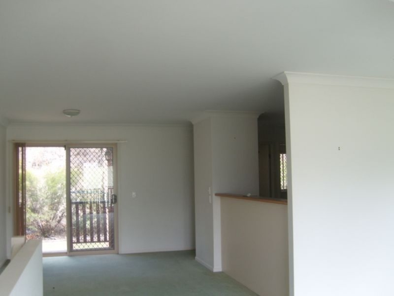 8/6 Ben Lomond Drive, Highland Park QLD 4211