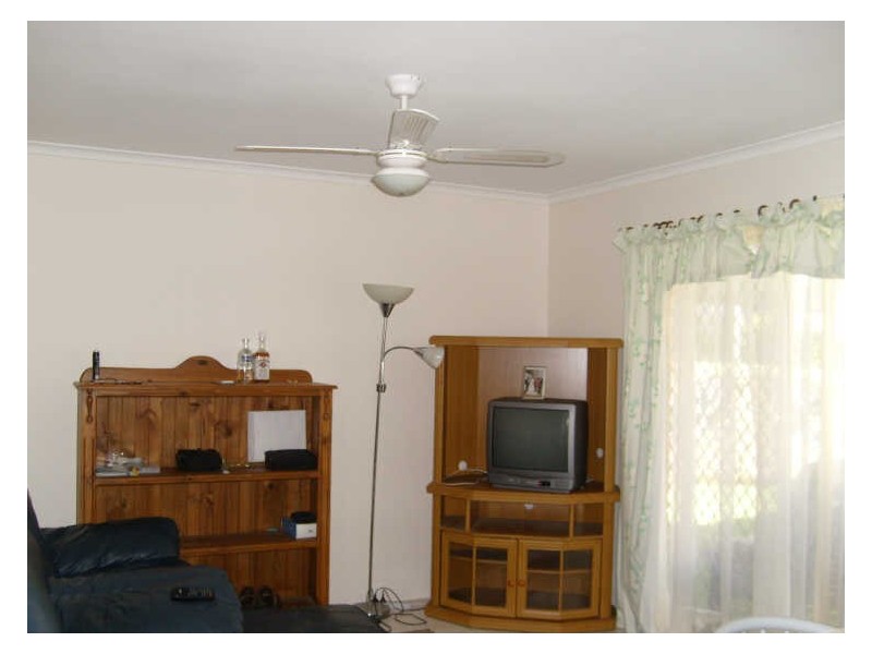 4 Regal Court, Highland Park QLD 4211