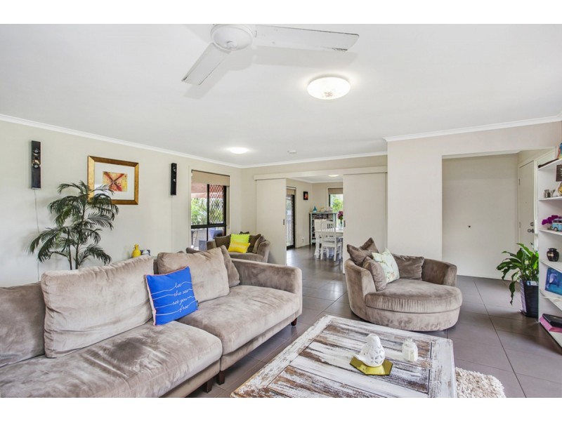 1 Woolmere Street, Carrara QLD 4211