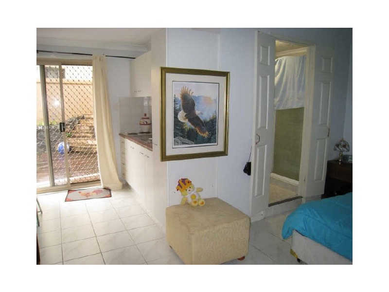 5 Beaufort Court, Highland Park QLD 4211