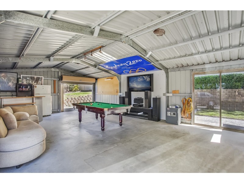 6 Garnet Court, Carrara QLD 4211