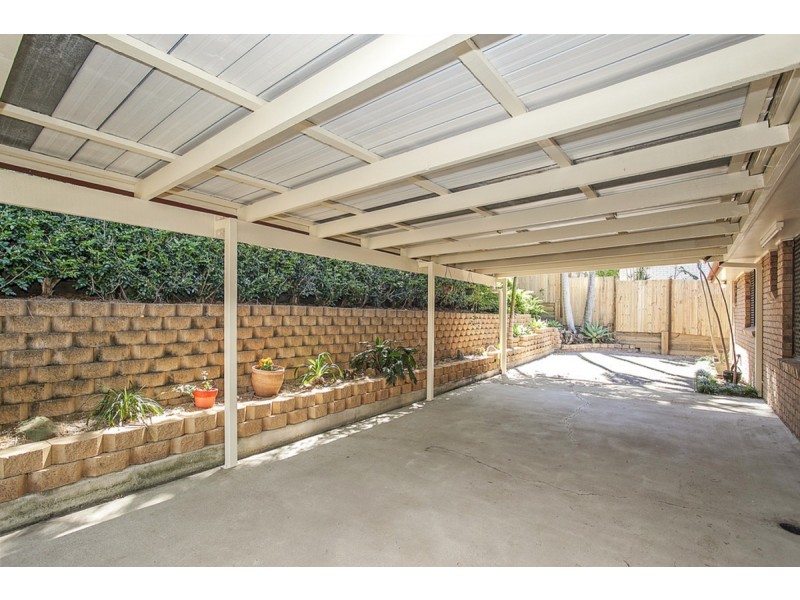 6 Garnet Court, Carrara QLD 4211