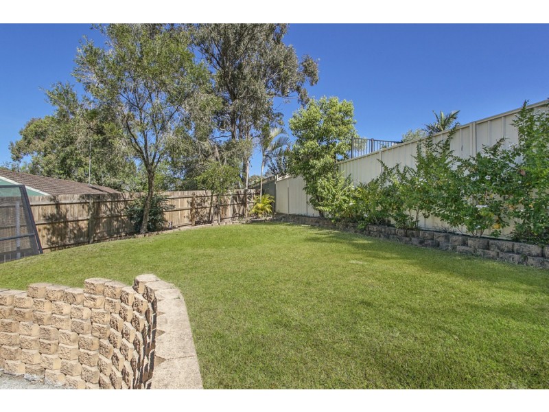 6 Garnet Court, Carrara QLD 4211