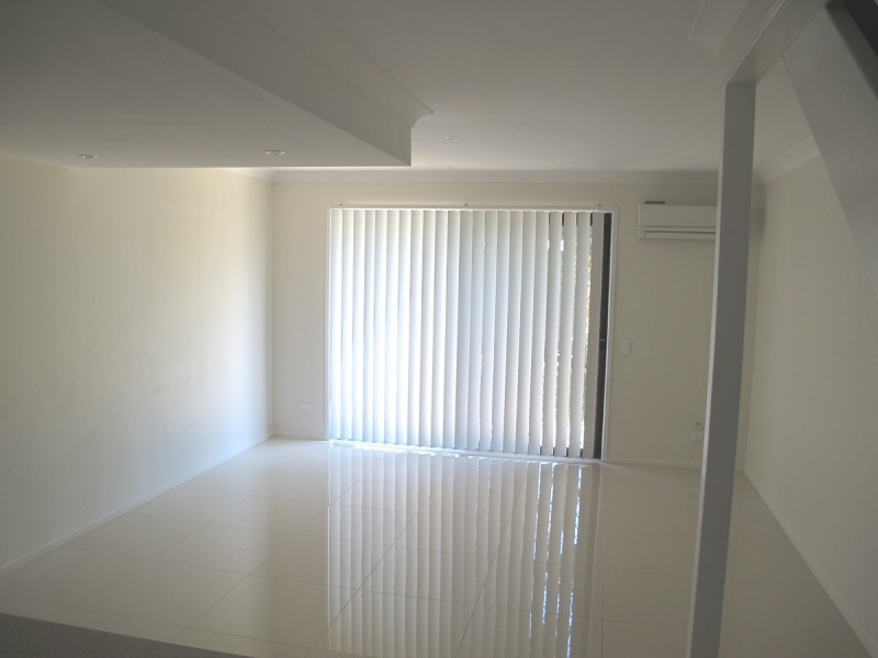 10 Orchid 67 Nerang Street, Nerang QLD 4211