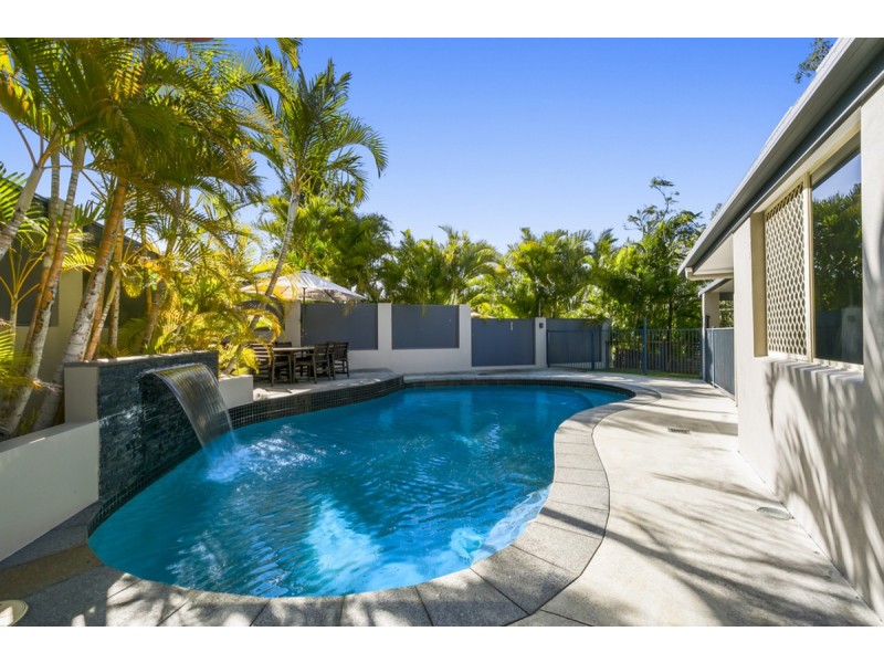 7 Pauline Place, Highland Park QLD 4211