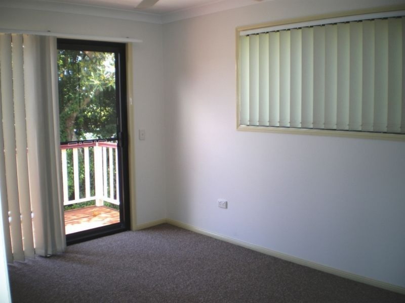 4/16 Martin Street, Nerang QLD 4211