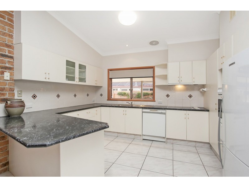 13 Lochinvar Court, Highland Park QLD 4211