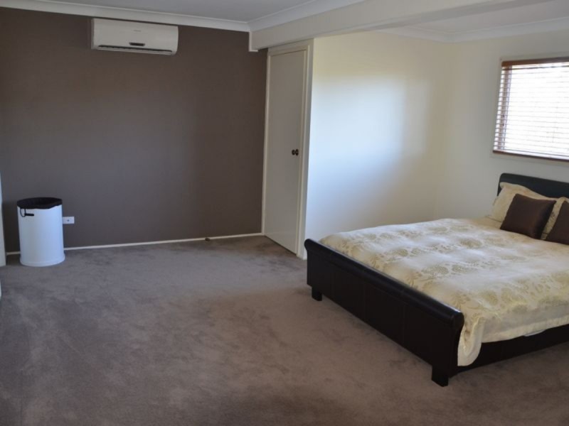 48 Alison Road, Carrara QLD 4211