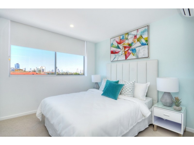 103/26 Spendelove Street, Southport QLD 4215