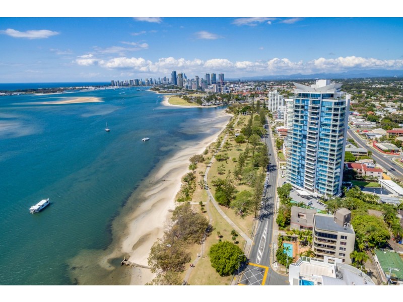 202/230 Marine Parade, Labrador QLD 4215