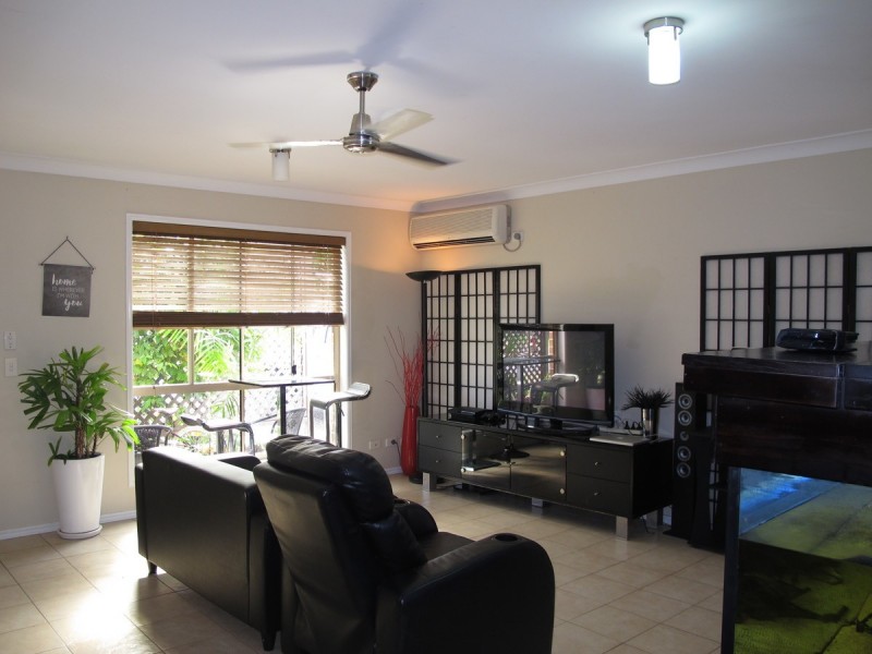 1/49 Rivergum Drive, Nerang QLD 4211