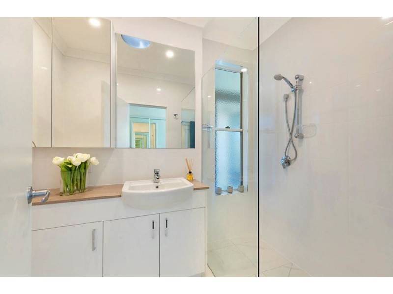 30 Martin Street, Nerang QLD 4211