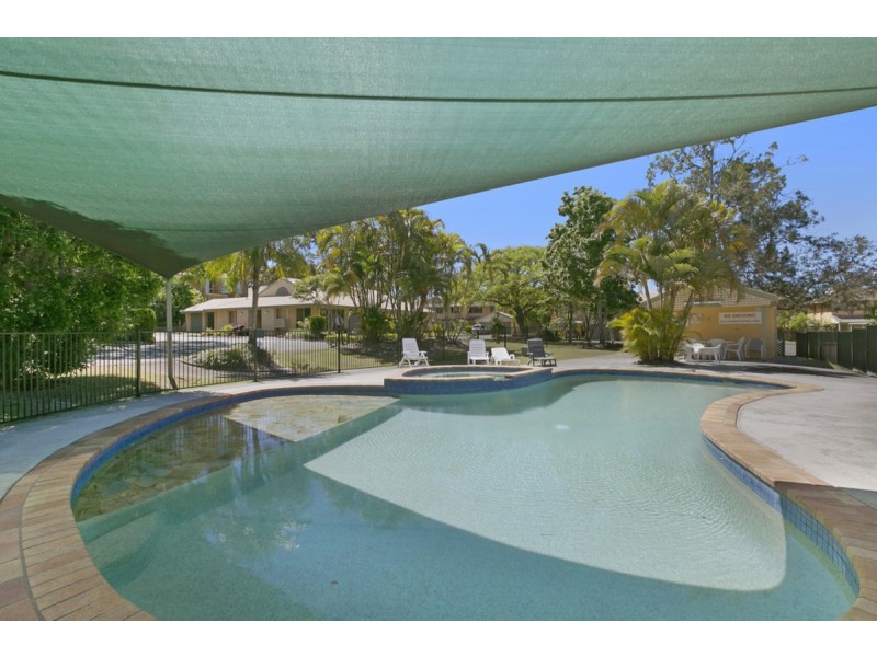 40/469 Pine Ridge Road, Runaway Bay QLD 4216