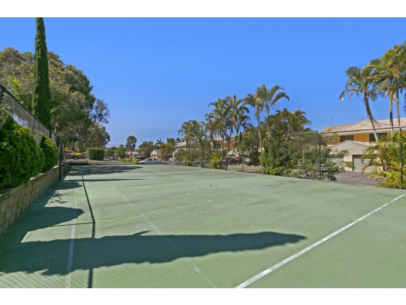 40/469 Pine Ridge Road, Runaway Bay QLD 4216