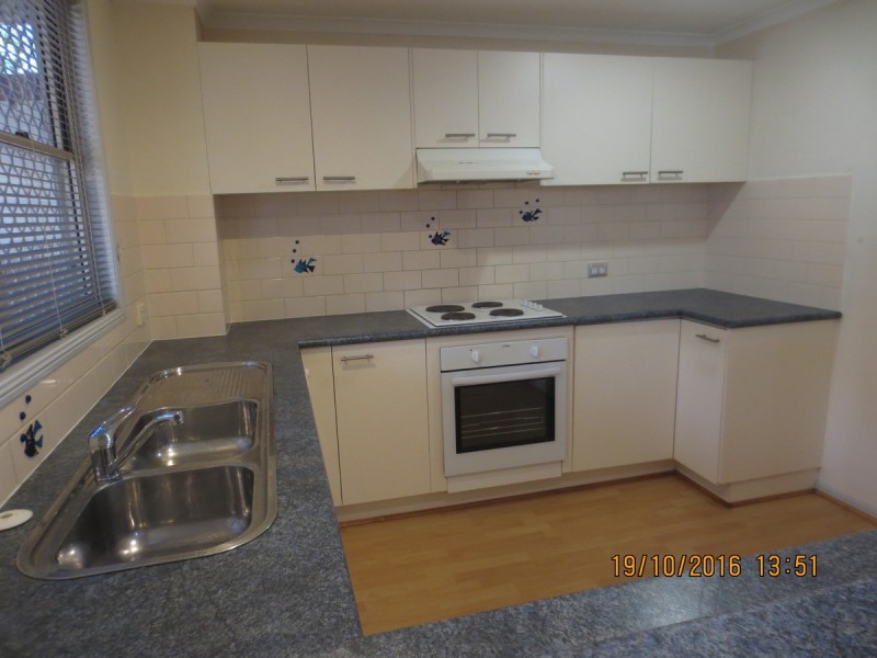 2/59 Paddington Drive, Carrara QLD 4211