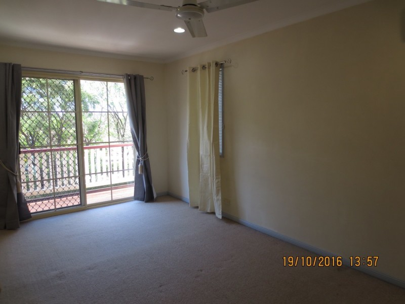 2/59 Paddington Drive, Carrara QLD 4211