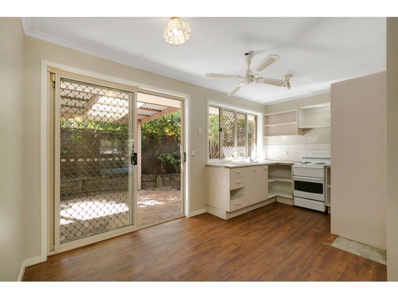 8 Medellin Place, Nerang QLD 4211