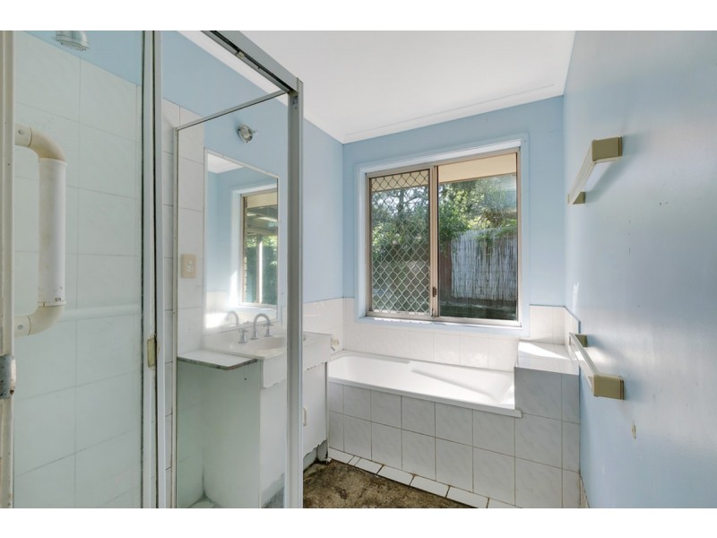 8 Medellin Place, Nerang QLD 4211