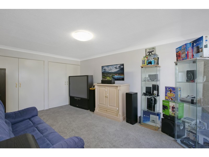 8/1a Mcleod Street, Highland Park QLD 4211