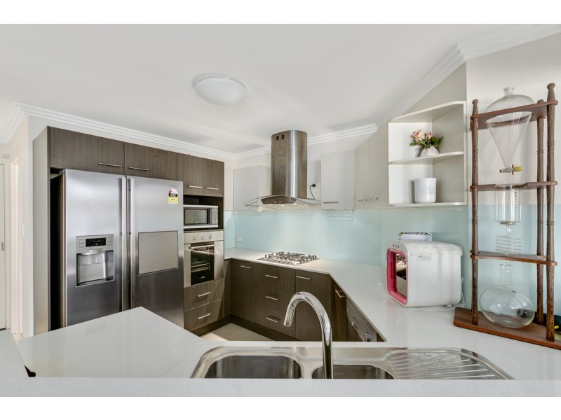 38 Lochinvar Court, Ashmore QLD 4214