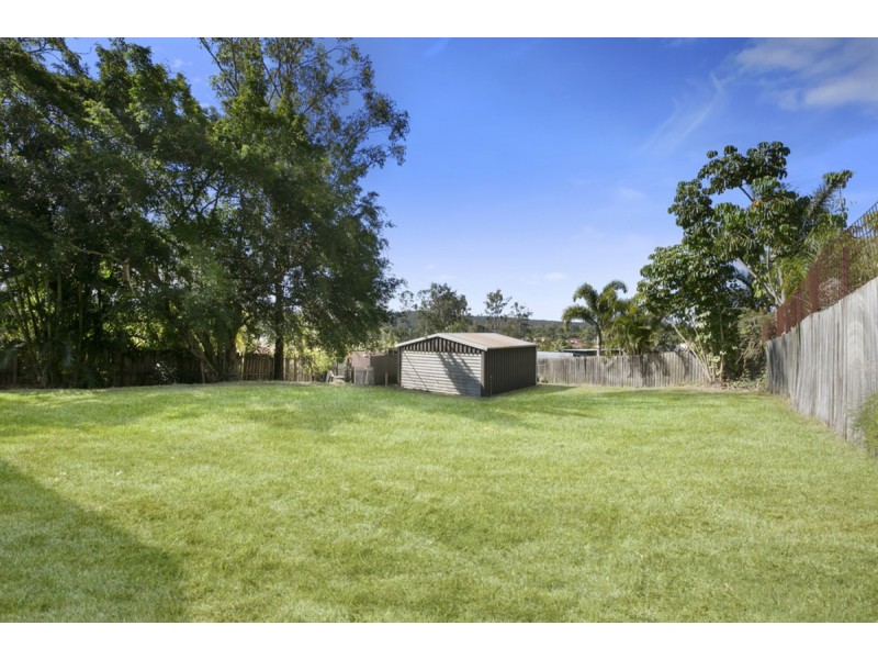 33 Plum Parade, Nerang QLD 4211