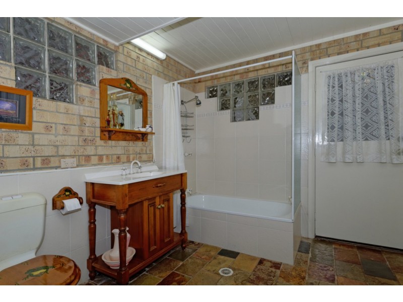 43 Gwongarella Parade, Springbrook QLD 4213