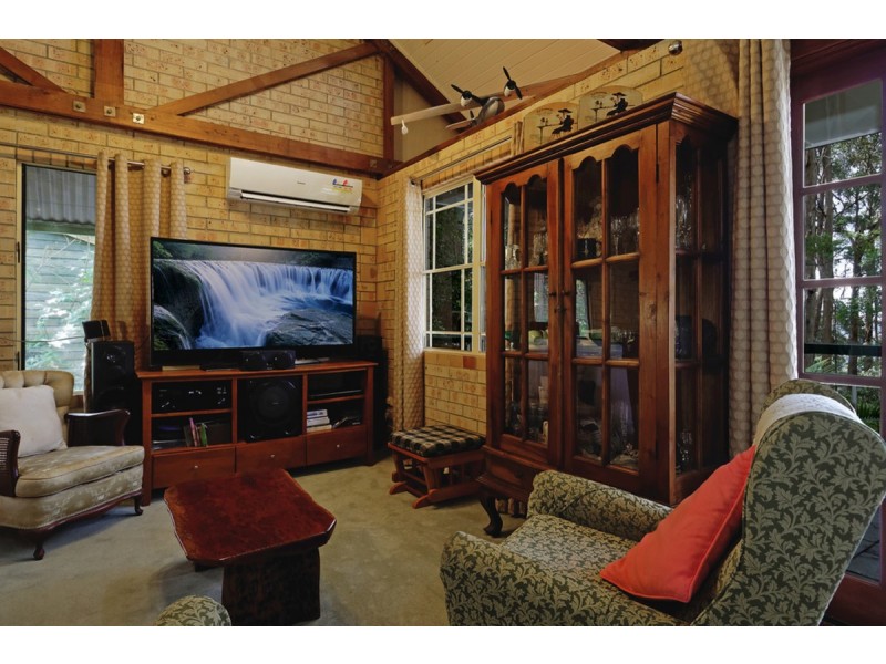 43 Gwongarella Parade, Springbrook QLD 4213