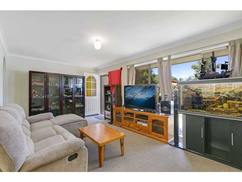 13 Glenmore Drive, Ashmore QLD 4214