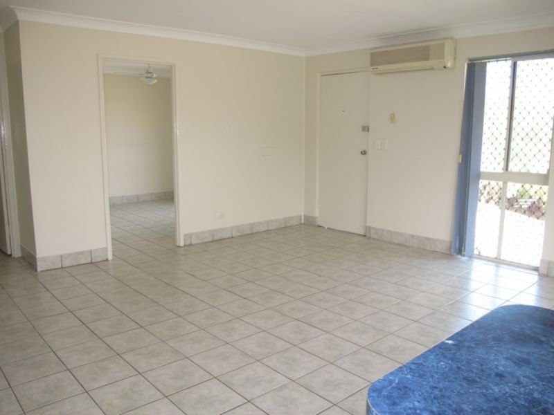 1/6 Tomkins Place, Southport QLD 4215