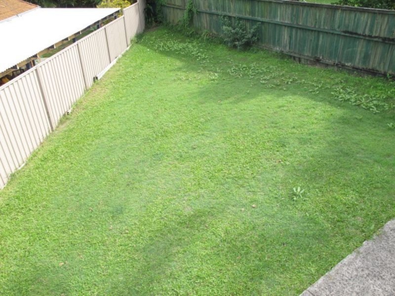 1/6 Tomkins Place, Southport QLD 4215