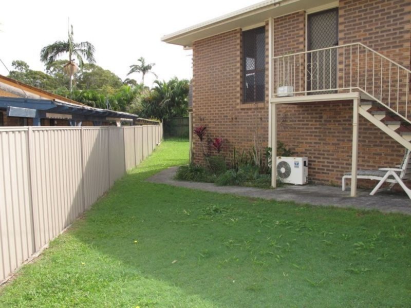 1/6 Tomkins Place, Southport QLD 4215