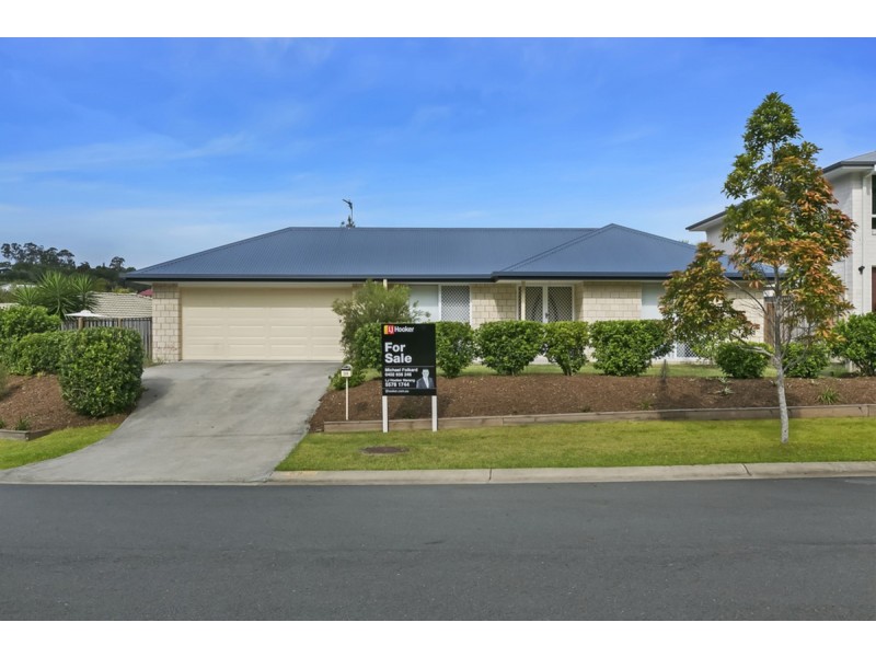 39 Barradeen Circuit, Pacific Pines QLD 4211