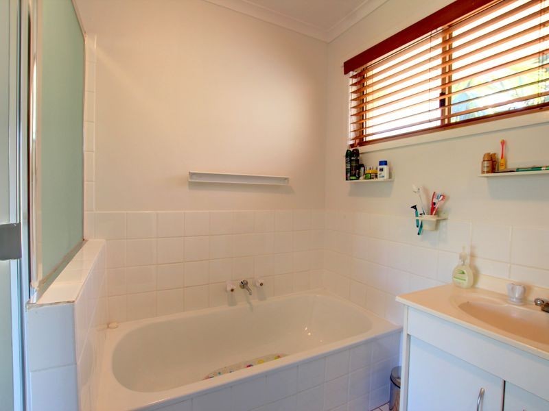 Highland Park QLD 4211