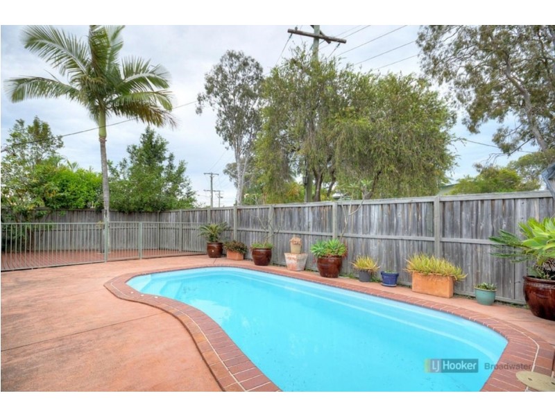2/2 Stephenson Street, Labrador QLD 4215